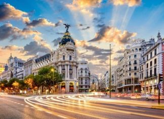 Cẩm nang du lịch thủ đô Madrid Tây Ban Nha chi tiết nhất